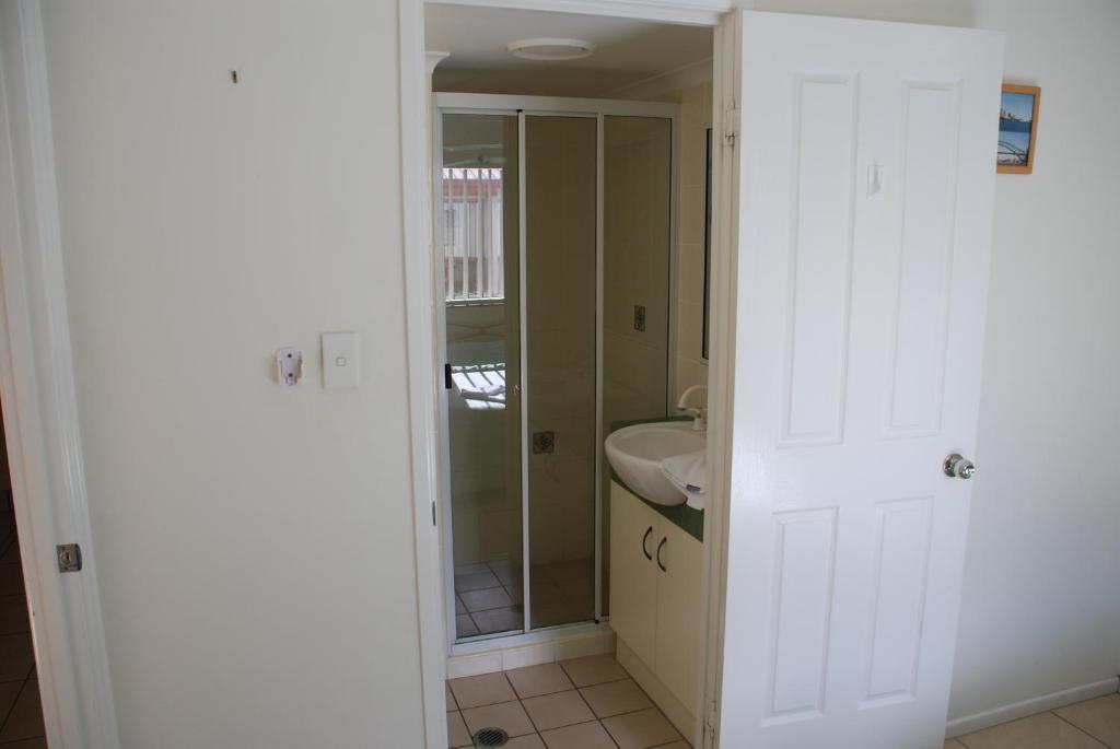 Jade Waters Luxury Apartments Hervey Bay Kamer foto