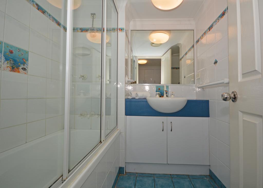 Jade Waters Luxury Apartments Hervey Bay Buitenkant foto