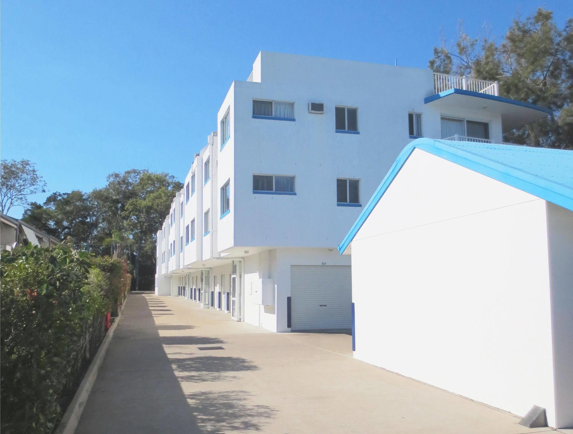 Jade Waters Luxury Apartments Hervey Bay Buitenkant foto