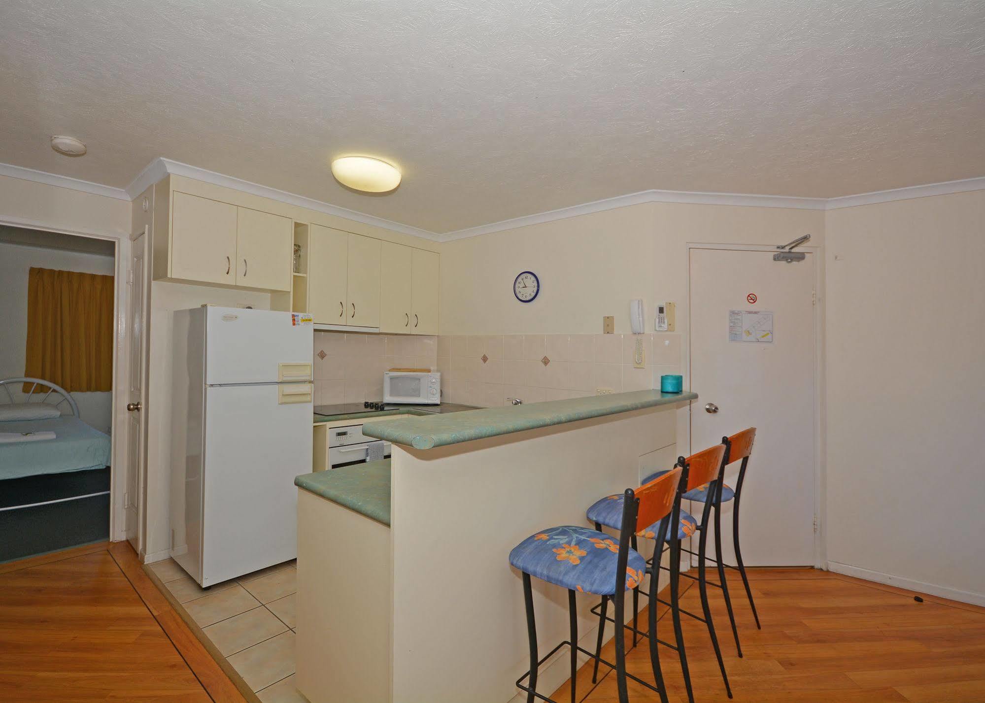 Jade Waters Luxury Apartments Hervey Bay Buitenkant foto